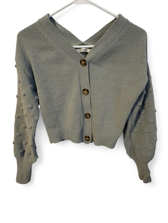 moon & madison Sweaters - moon & madison Olive Green Cropped V-Neck Bobble-Sleeve Cardigan